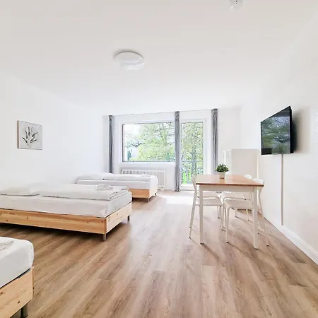 Raj Living - Monteurwohnungen - 3 Schlafzimmer - Kueche - Balkon - Waschmaschine - 25 Min Zur Messe Dus Apartment Heiligenhaus
