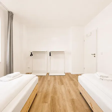 Tolstov - Monteurwohnungen Mit Balkon Und Waschmaschine Apartament *